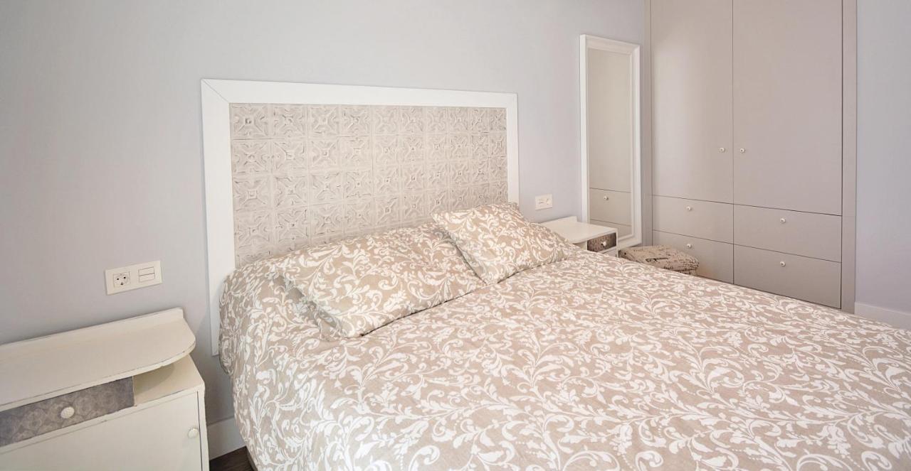 Galihost - Apartamentos Mamuela Ribadumia 외부 사진