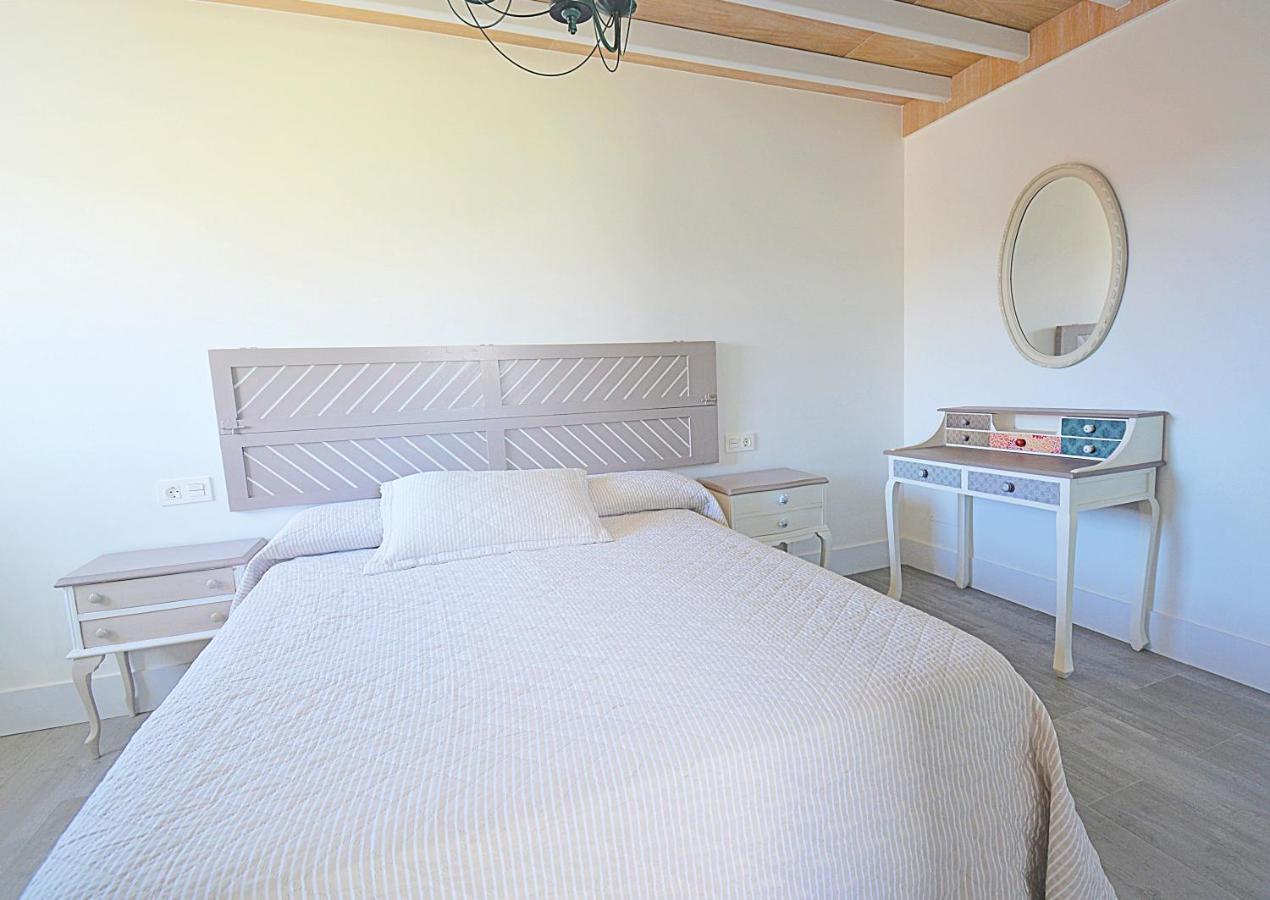 Galihost - Apartamentos Mamuela Ribadumia 외부 사진