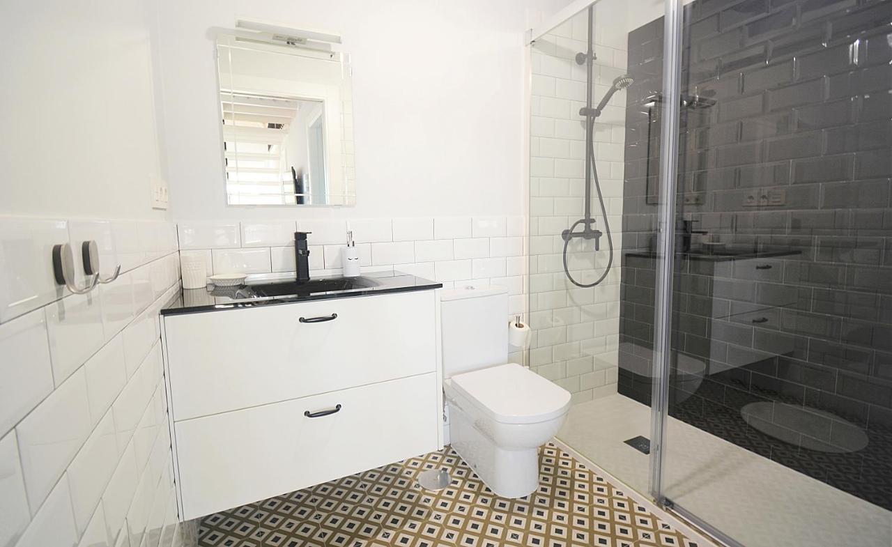 Galihost - Apartamentos Mamuela Ribadumia 외부 사진