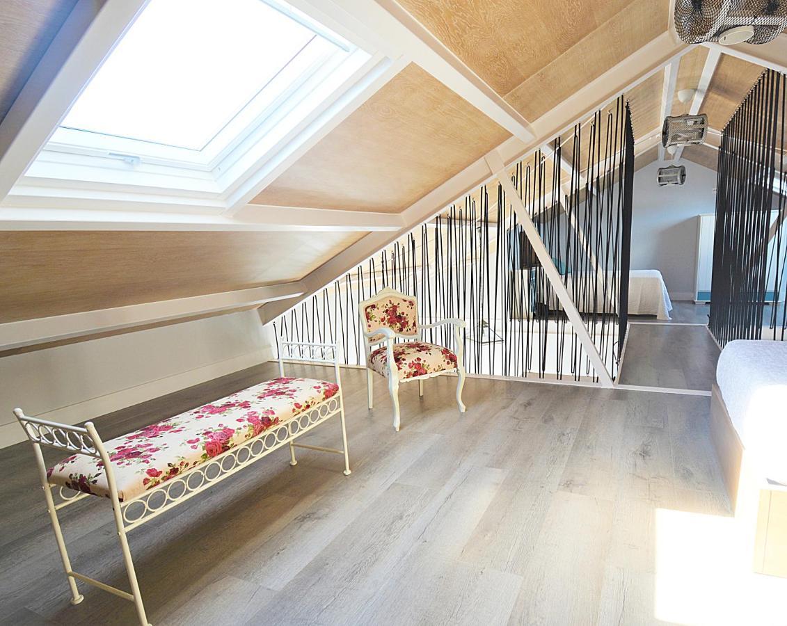 Galihost - Apartamentos Mamuela Ribadumia 외부 사진